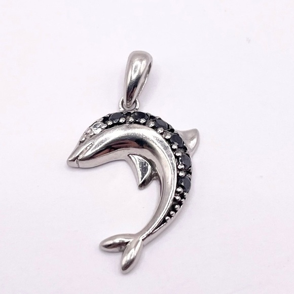 925 Sterling Silver Jewelry - Blue Sapphires Dolphin 925 sterling silver pendant
